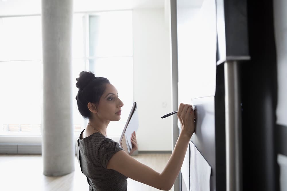 Unlock Your Beauty Potential: Join the Best Makeup Academy